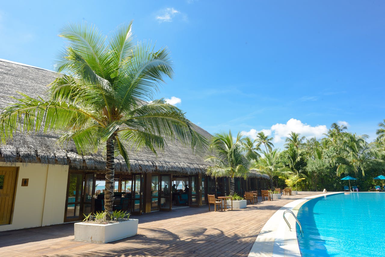 resort in pool side